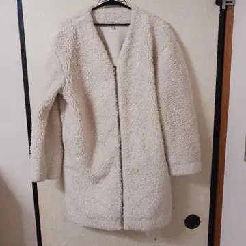 크림색 보아 자켓 집업 M 사이즈