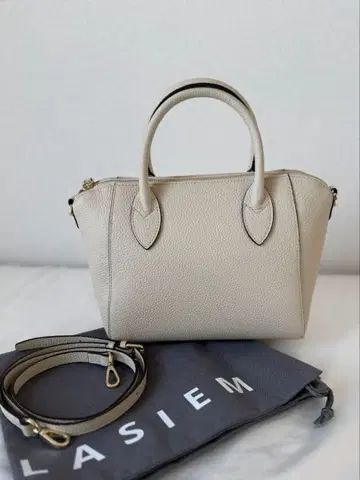 [ 새상품 ] LASIEM 라시엠 천연 가죽 2way 핸드백 아이보리