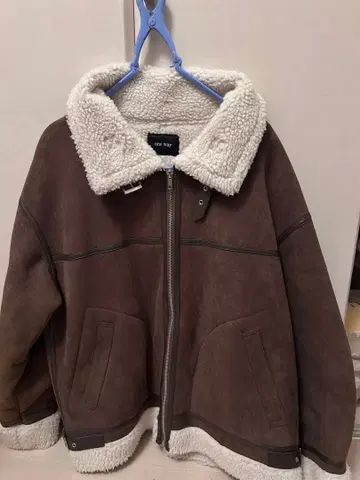 브라운 무스탕 자켓