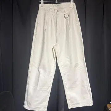 [ 새상품급 ] ADRER 빈티지 와이드 데님 화이트 S 사이즈