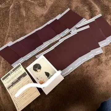 흠집 라이무 폴라로이드 사인회