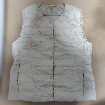 유니클로 울트라 라이트 다운 베스트 XL 여성용 베이지