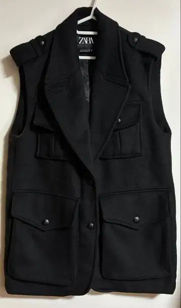 ZARA 울 혼방 블랙 오버 사이즈 베스트 S