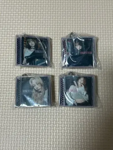 LE SSERAFIM DIFFERENT 미니 CD 컬렉션