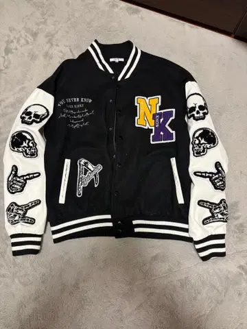 스컬 디자인 바시티 자켓