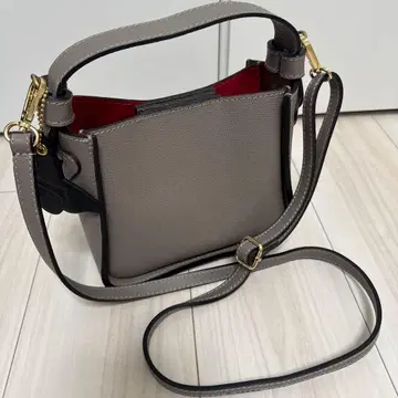 그레이 주트 가죽 핸드백