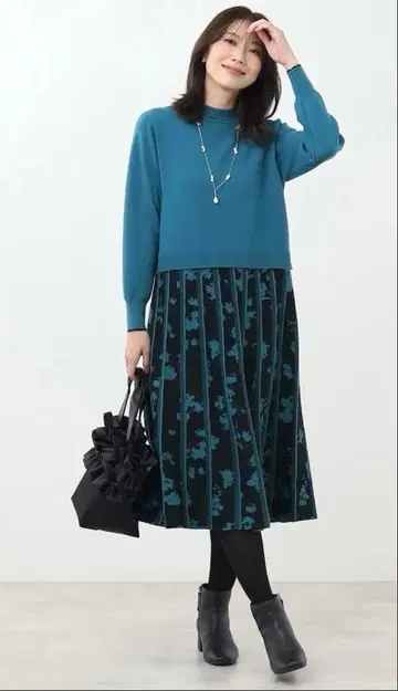 미사용 택 포함 Reflect 바이컬러 도킹 니트 원피스 M