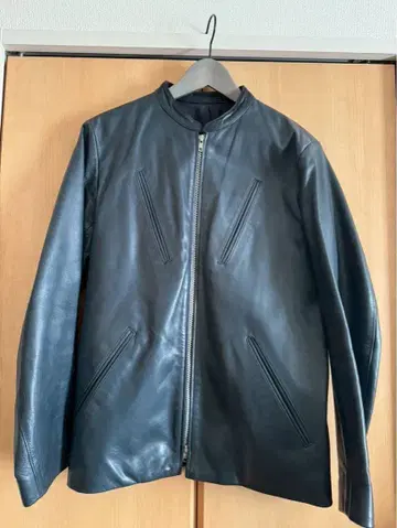 레어! RED RECHWE 가죽 자켓