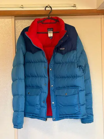 Patagonia 다운 자켓 파랑/빨간색 슬링샷