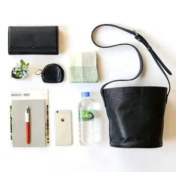 Permanent Age 버킷형 숄더백 북유럽 생활 잡화점