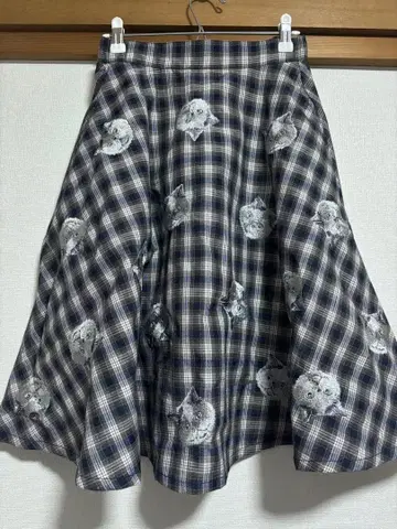 고양이 자수 플레어 스커트 체크 무늬