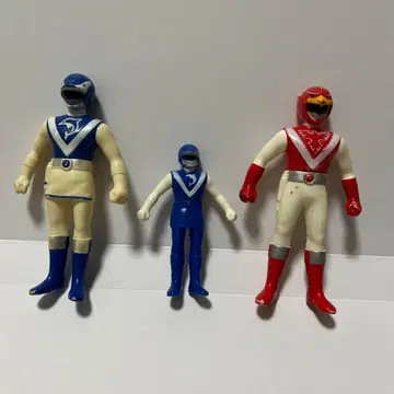 쇼와 레트로 초수전대 라이브맨 소프트 비닐 반다이 일본제 3체 세트