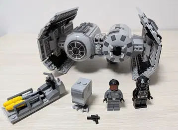 레고 LEGO 스타 워즈 75347 타이 봄버 (조립 완료)
