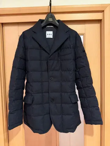 타트라스 네이비 퀼팅 다운 자켓