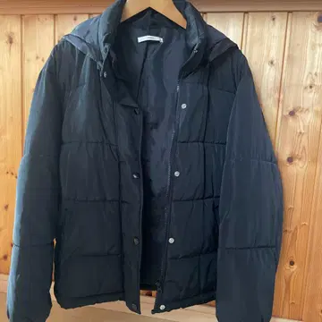 Cleapanic 후드 부착 블랙 다운 자켓