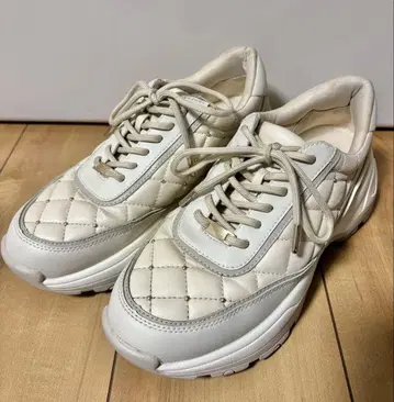 RANDA 퀼팅 스니커즈 아이보리