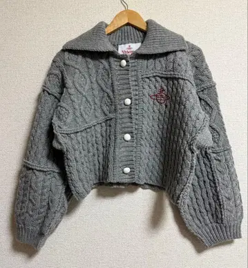 그레이 케이블 니트 가디건