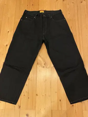 SUNDAYS BEST BLACK DENIM 블랙 데님