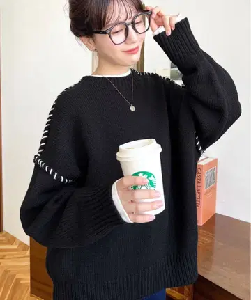 오버 사이즈 블랙 니트 긴팔