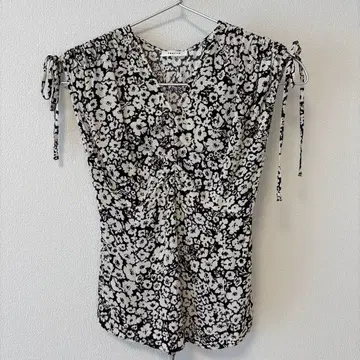 [ 묶음 판매 ] 프레이 아이디 FRAY I.D 슬리브리스 3종