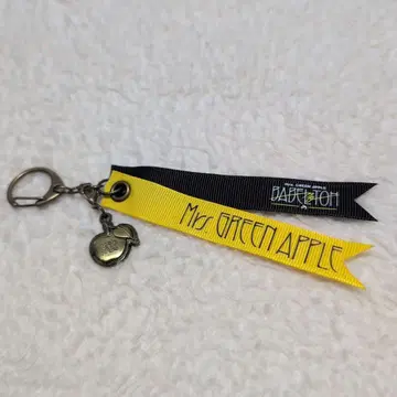 Mrs GREEN APPLE 키링 바벨탑