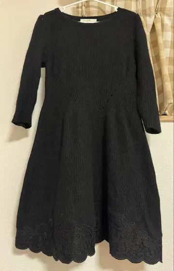 ef-de 스캘럽 레이스 니트 원피스