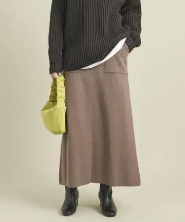BEAUTY&YOUTH *코튼 캐시미어 패치 포켓 니트 스커트