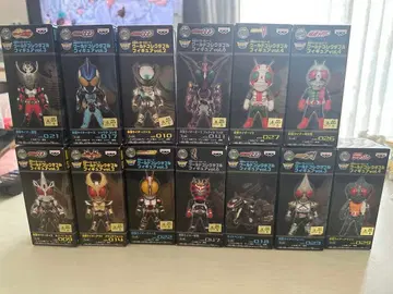 가면라이더 월드 컬렉터블 피규어