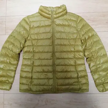 UNIQLO 올리브 그린 다운 자켓 XL