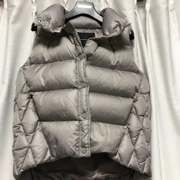 더블 스탠다드 다운 베스트