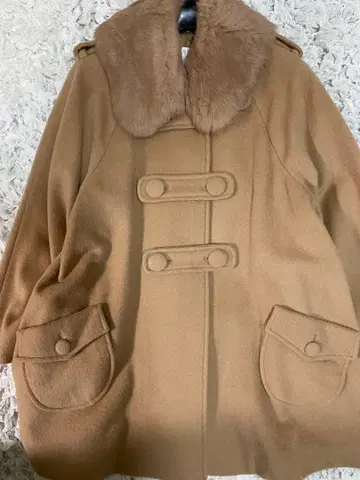 울 코트 카멜 퍼 카라 부착 싸개 버튼 / 겨울 크리스마스 코디에