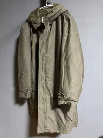 올리브 그린 플리스 안감 롱 모즈 코트 L 사이즈 80s