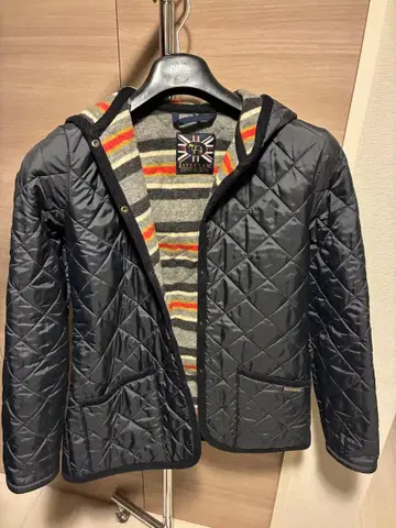 LAVENHAM 네이비 퀼팅 자켓 사이즈 38