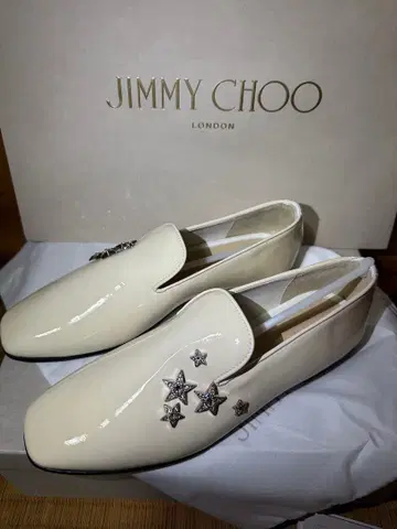 정품 JIMMY CHOO 아이보리 로퍼 36.5