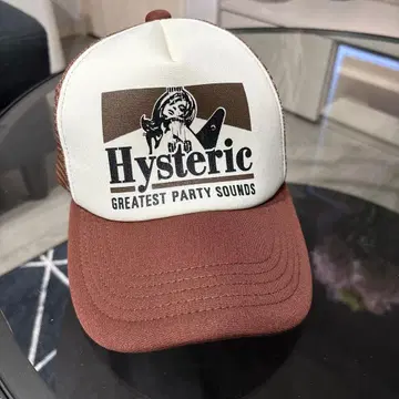 Hysteric 트래커 캡 브라운/화이트