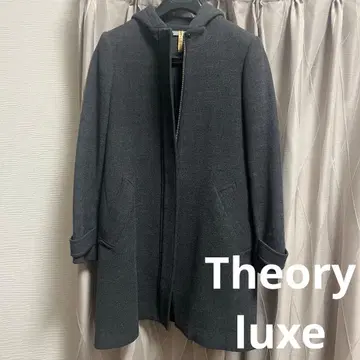 [클리닝 완료] Theory luxe 미디엄 코트