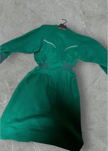 새상품 일본제 녹색 그린 원피스 part1 hibiya 레트로 위키드