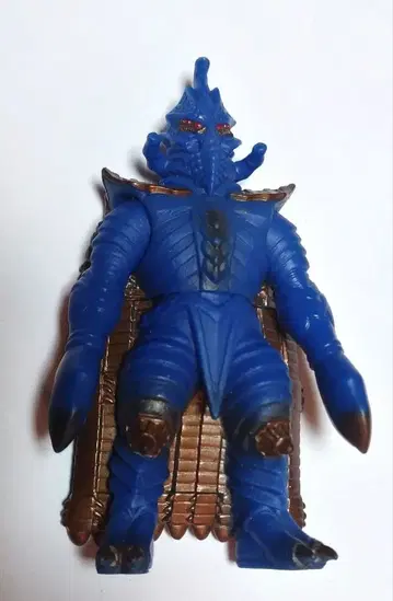 울트라맨 텐페라 외계인 소프트 비닐 2012