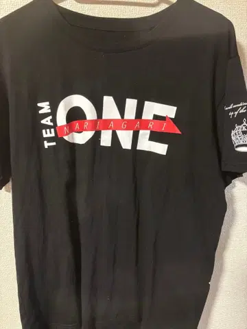 TEAM ONE NARIAGARI 블랙T셔츠
