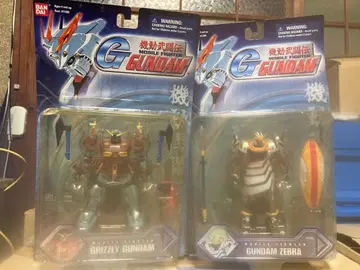 모빌 파이터 건담 그리즐리 건담 & 건담 제브라