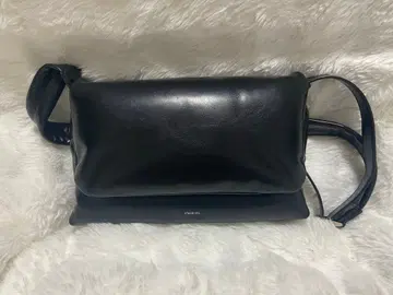 STAND OIL 숄더백 블랙