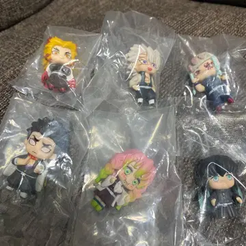 귀멸의 칼날 나라분데스 쿄쥬로 사네미 텐겐 교메이 미츠리 무이치로