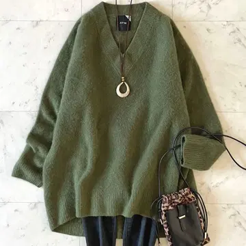 새상품급*에이톤 캐시미어 100 크루넥 풀오버 카키 루즈핏 일본제