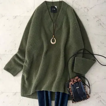 새상품급*에이톤 캐시미어 100 크루넥 풀오버 카키 루즈핏 일본제