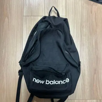 new balance 블랙 백팩