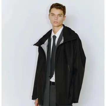 DESCENTE for Graphpaper Oversized CREAS