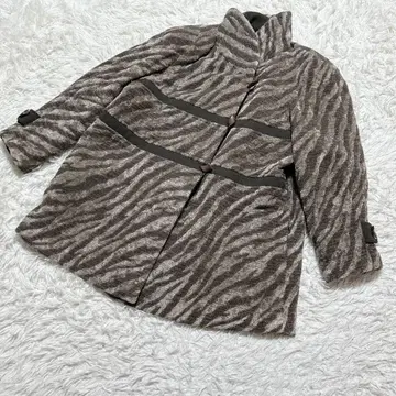 [ c6730 ] CHIKAGE 점퍼 브라운 올 패턴