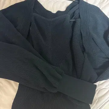 JEANASIS 블랙 긴팔 니트