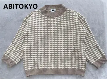 ABITOKYO 아비토쿄 배색 체크 니트 크루넥 모카색