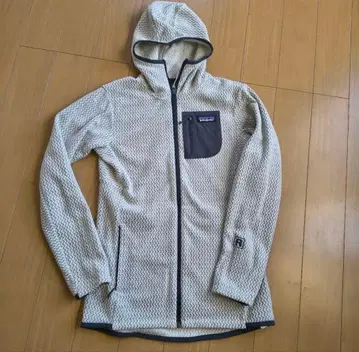 파타고니아 Patagonia 우먼 R1 풀집 자켓